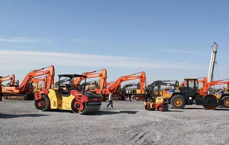 機械指揮官工時統(tǒng)計:大型施工現(xiàn)場,工程機械設備如何管理更省心_租賃